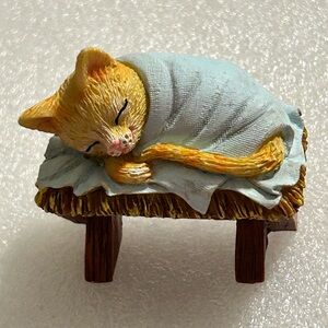 Hawthorne Village Bradford Exchange Christmas Pageant  Kitten Cat